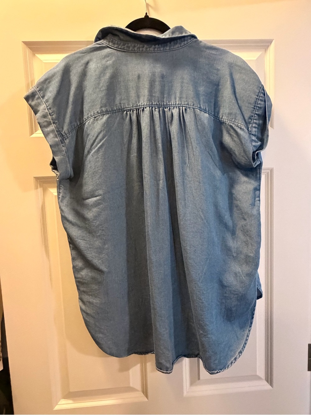 Chambray Top - Picture 4 of 4